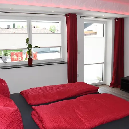Top-moderne Und Geraeumige Apartment